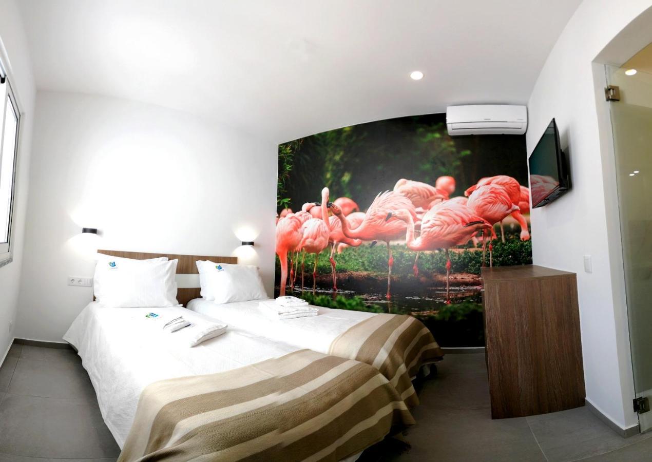 Suites Paradise Algarve クアルテイラ エクステリア 写真